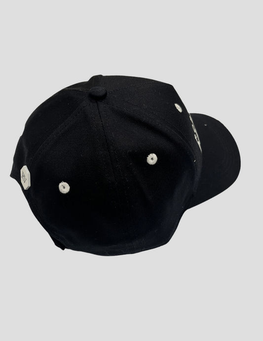 Milano Cap Black-White